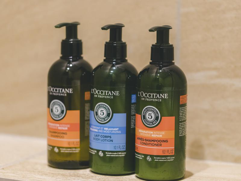 Privete SAUNA by シーサイドホテル舞子ビラ神戸(プライベートサウナ付客室) アメニティは”ロクシタン”