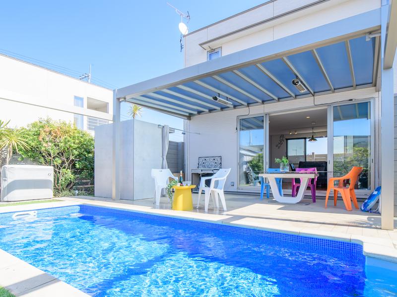 POOL VILLA 水戸 A棟 プール