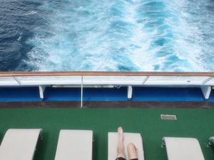 PEACE BOAT(世界一周船) 写真