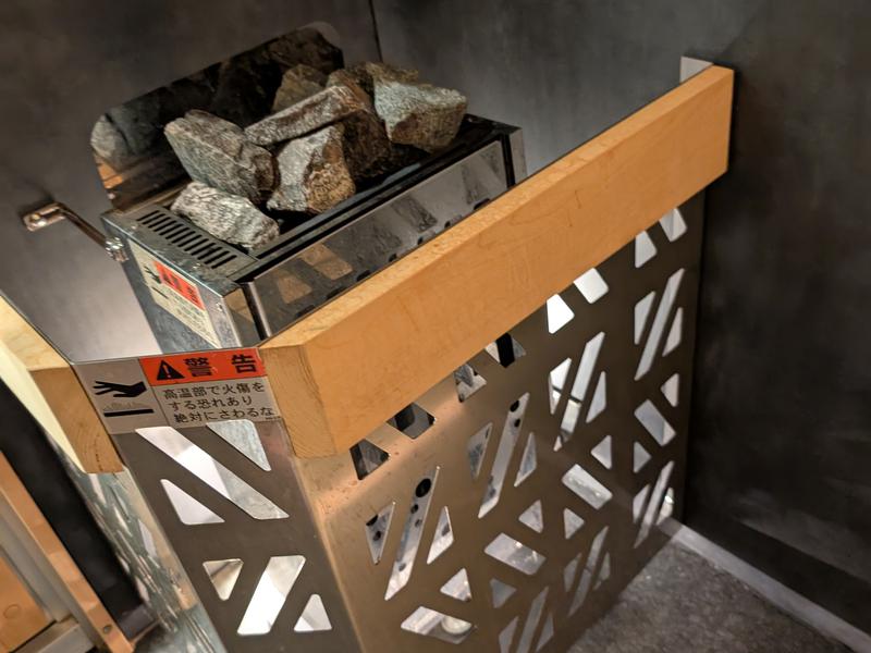 フィットイージー 徳島出来島店 ストーブ