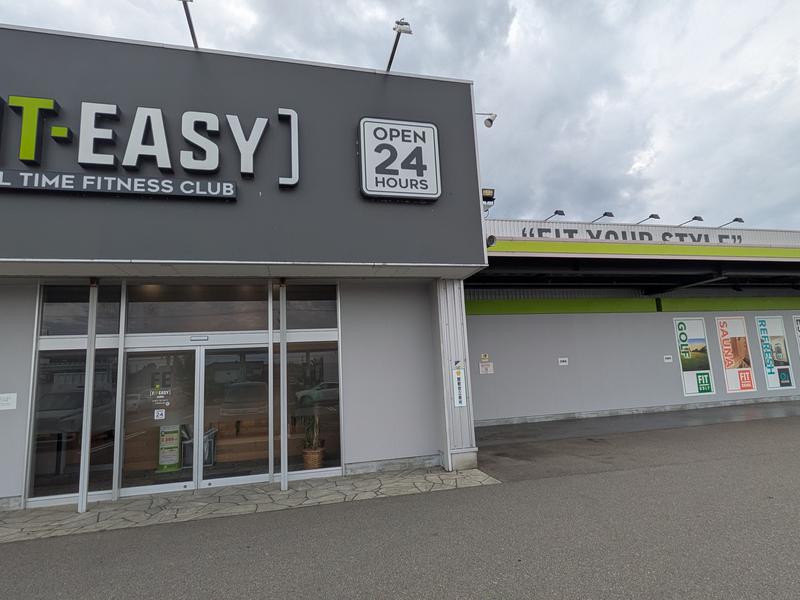 フィットイージー 加賀店 写真