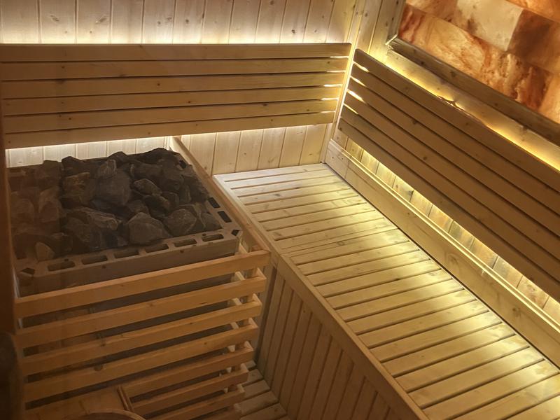MOMIZI SERVICED APARTMENT フロント