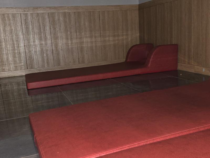 JCM SPA SAUNA 女子睡眠室