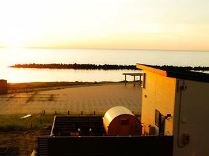 BLUE BASE SENAMI 写真