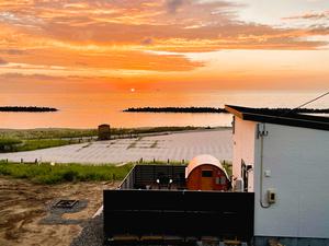 BLUE BASE SENAMI 写真