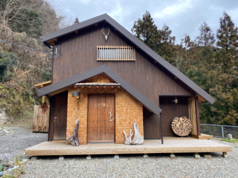 ちょび丸さんの山ノサウナ 廃校を貸切でのサ活写真