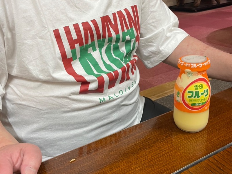 フルーツ牛乳