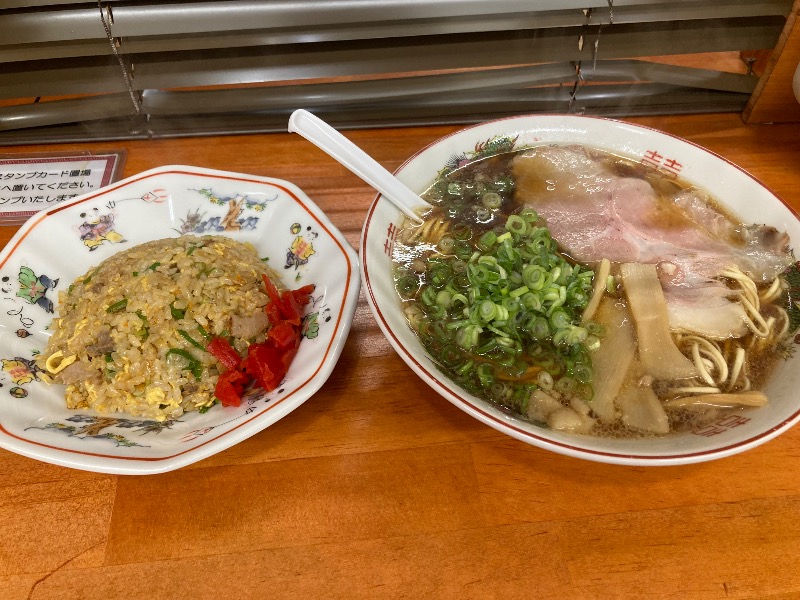 桃白さんのカプセル&サウナ日本のサ活写真