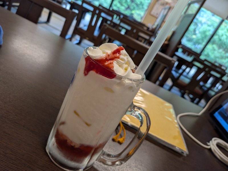ジョッキDEいちごミルク