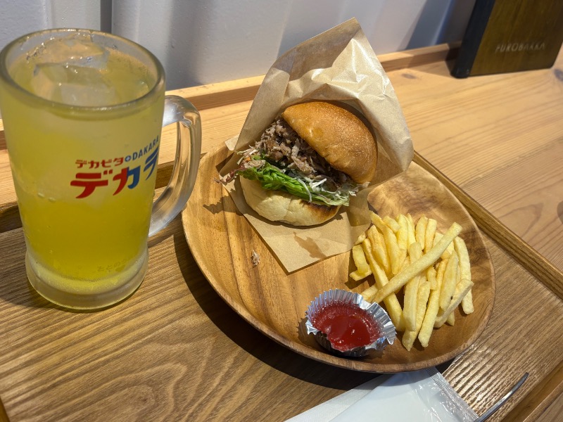 デカラ
