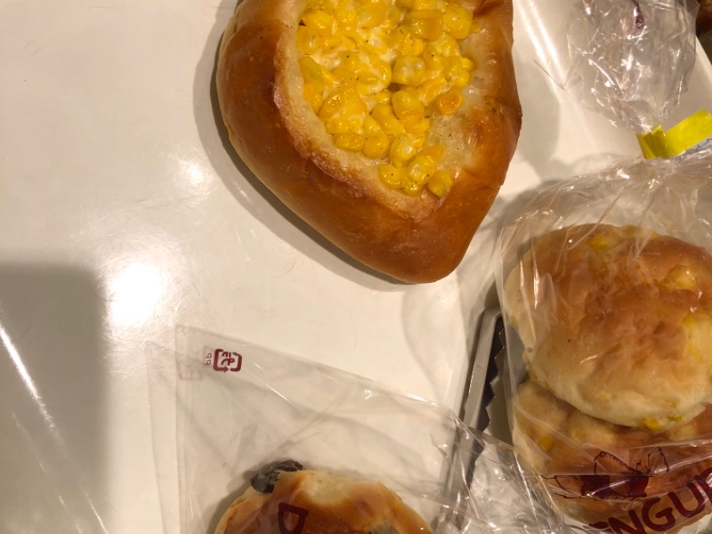 コーンパン150円
