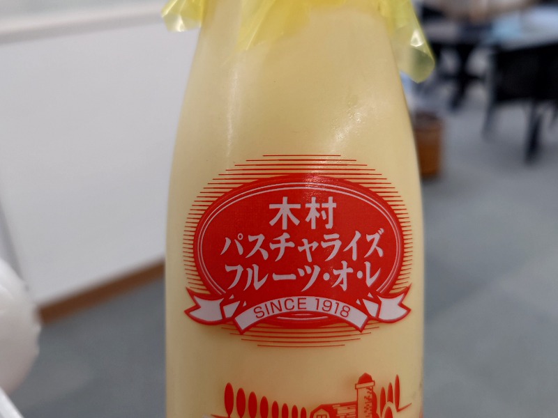 フルーツ牛乳