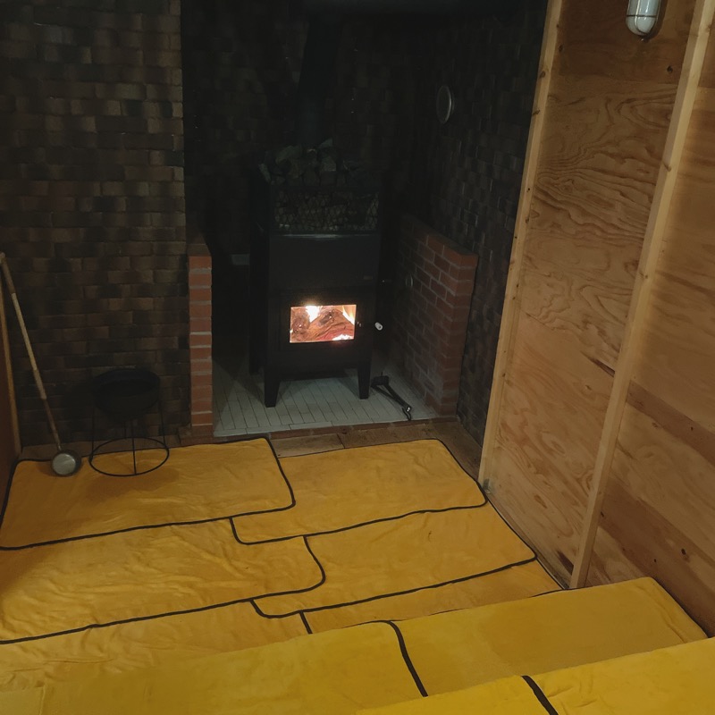 青の世界観@11/29神奈川 竜泉寺の湯さんのビバークランド ロードの湯(薪サウナ)のサ活写真