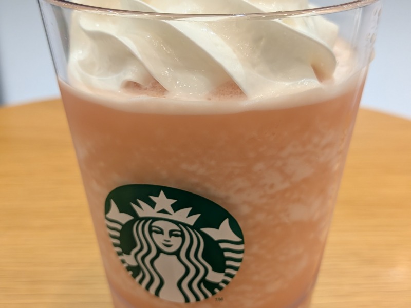 ピーチ＆ピーチミルクフラペチーノ
