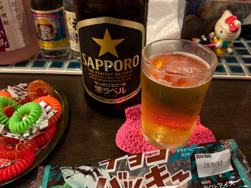 瓶ビールとチョコバッキー