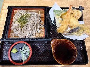 スーパー銭湯 佐野やすらぎの湯[佐野市]のサウナ飯 - サウナイキタイ
